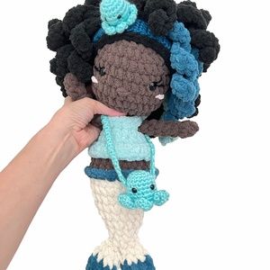 Mermaid and Her Octopus Bag Crochet, Mermaid 17” Long, Soft and Cozy